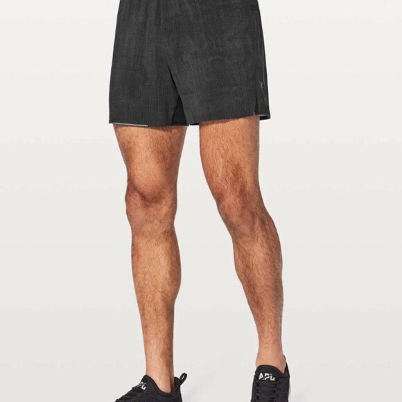 Lululemon Surge Short Linerless 7" Grid Lines Deep Coal Black Size Large - Picture 2 of 7